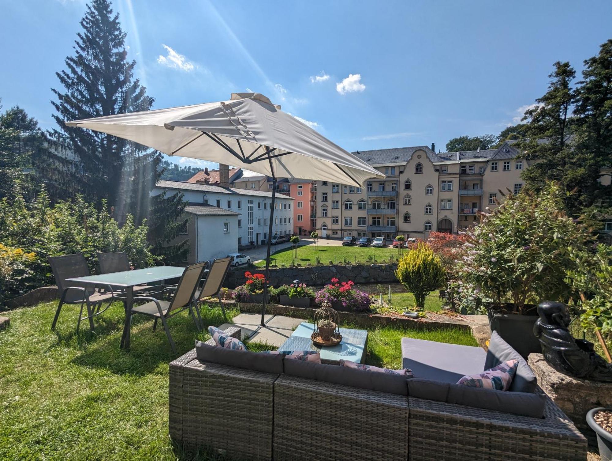 Apartamento Zi2 - Urlaubsmagie - Whirlpool, Sauna Und Garten Sebnitz Exterior foto